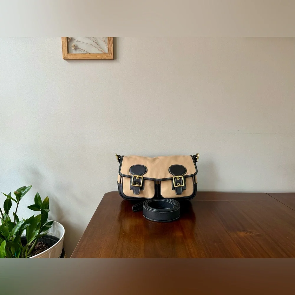 Vintage Coach Legacy Canvas Saddle Field Bag - Picture 3 of 12